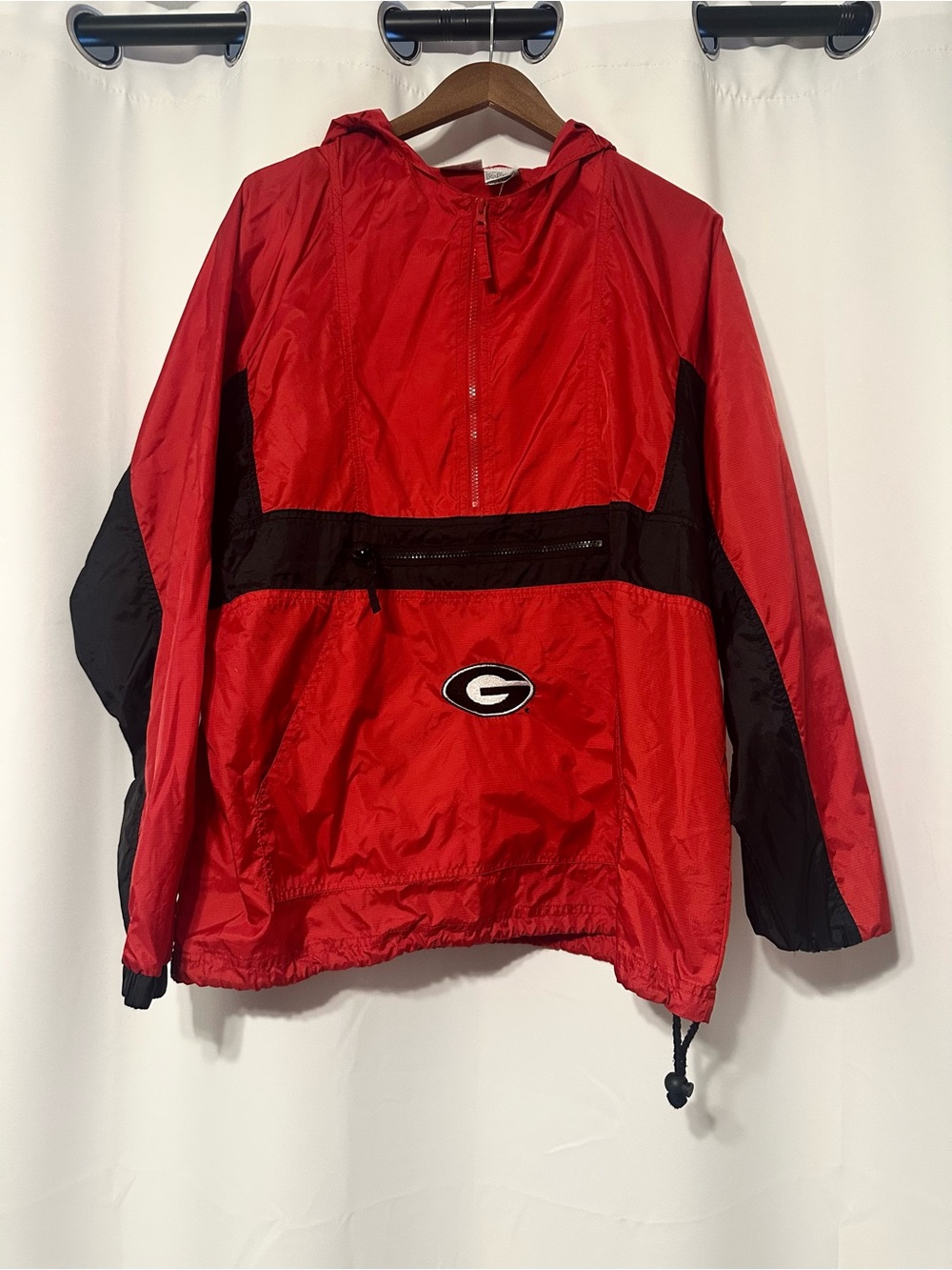 Georgia Bulldogs Red and Black Windbreaker Pullover
